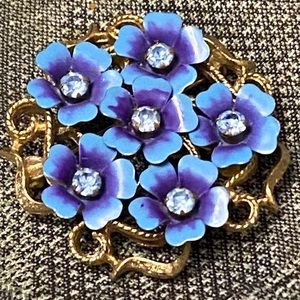 70s Flower Brooch Pendant w/ Rhinestones | Love Blossoms | Avon | Vintage